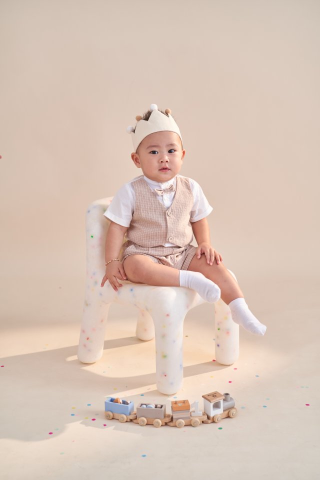 2208 - Trần Thanh Ngân